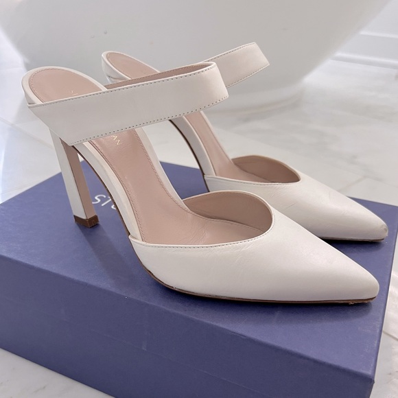 STUART WEITZMAN
Eventually Leather Mule Pump - Picture 1 of 5
